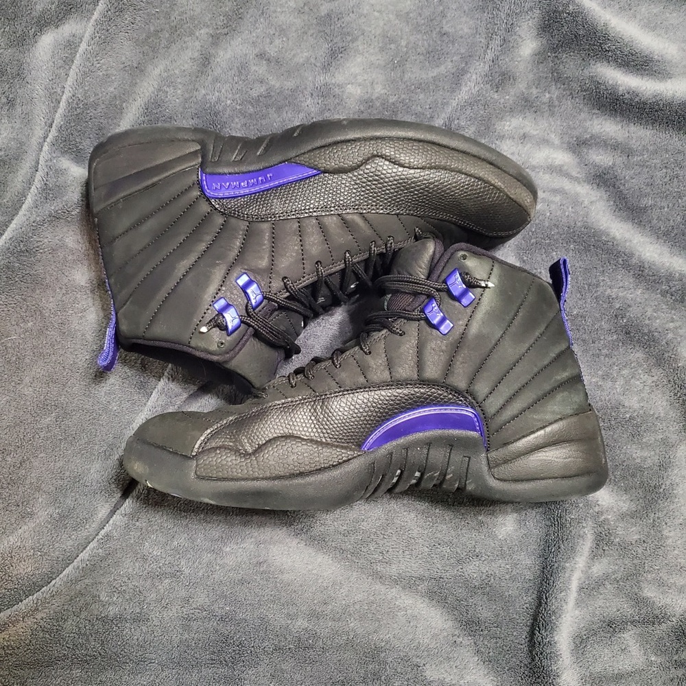 2 pair Jordan 12’s size 9